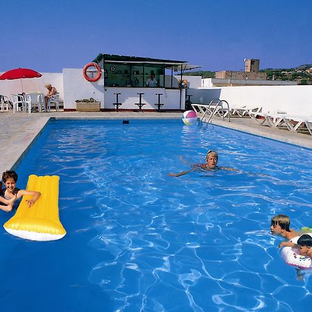 Continental Hotel Калелья Экстерьер фото
